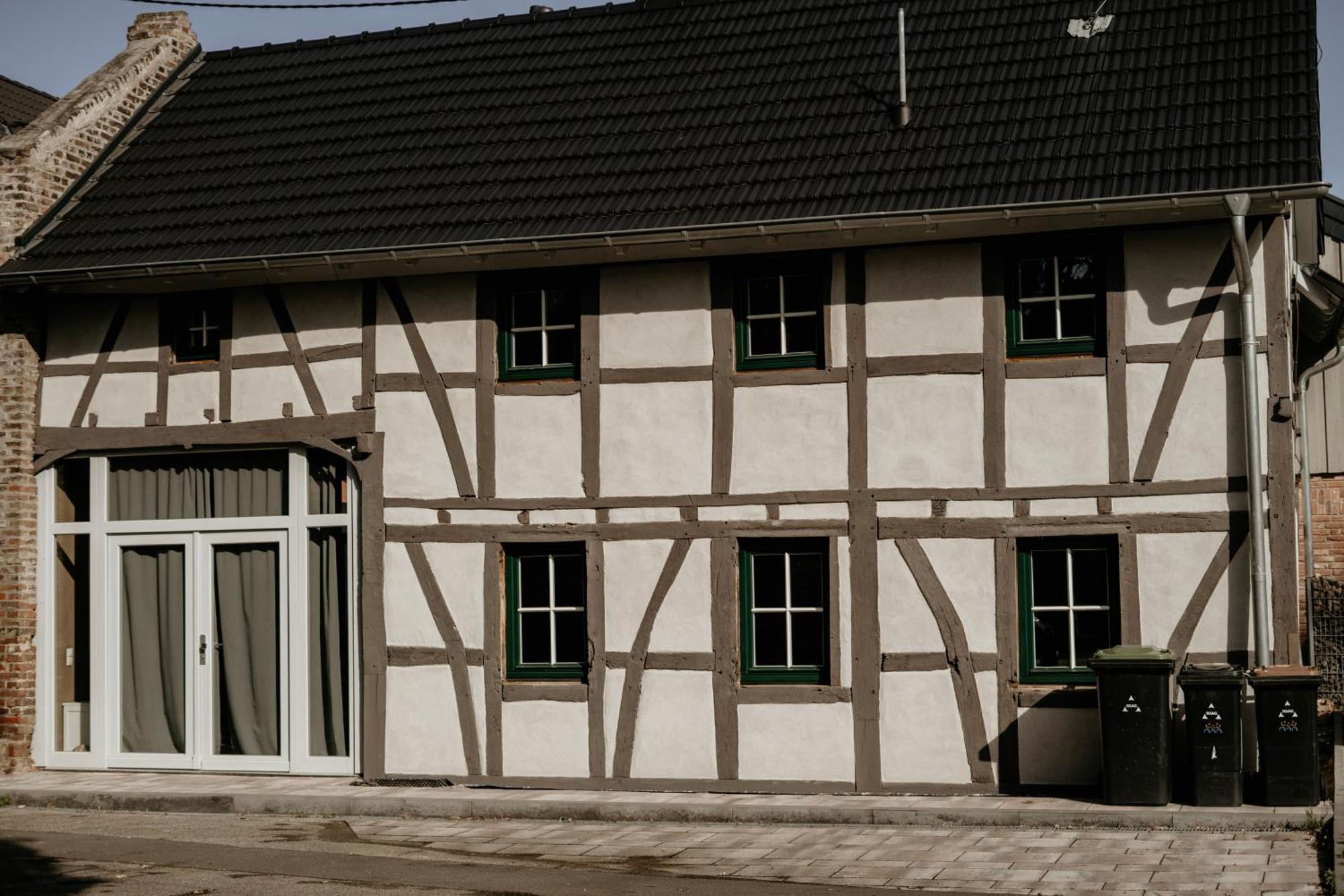 Вилла Modernisiertes Fachwerkhaus In Rheinbach Bei Bonn Экстерьер фото